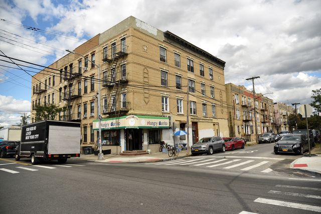 The Meeker Avenue Plume extends underneath numerous restaurants, businesses and apartments in East Williamsburg, including the Hungry Burrito on Morgan Avenue and Beadel Street, Sept. 30th, 2021